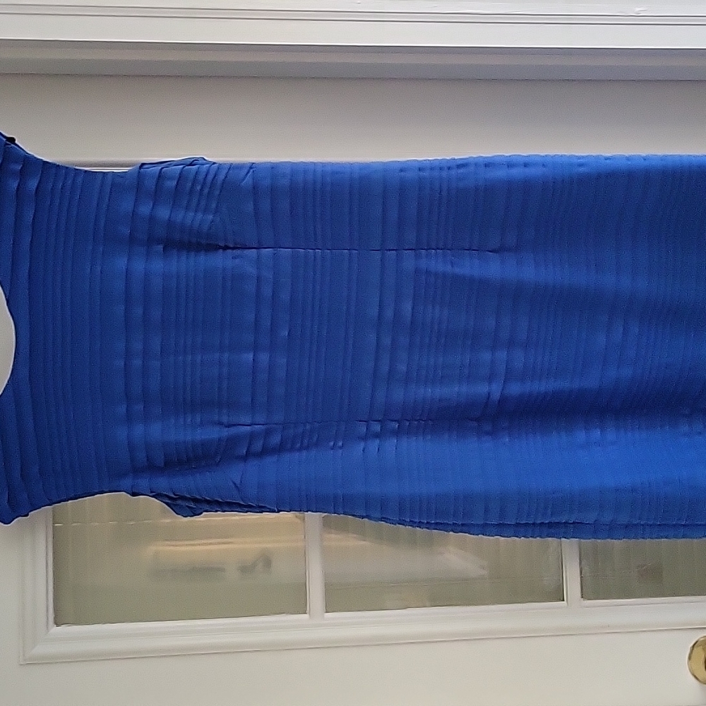 Blue dress